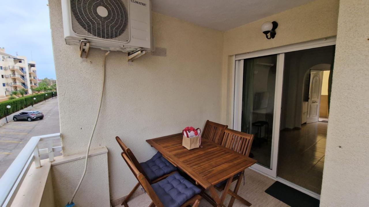 Lovely One Bedroom Unit With Balcony And Pool Денія Екстер'єр фото